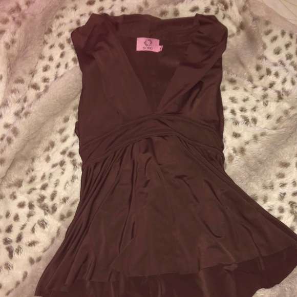 Light T-shirt - Picture 1 of 4